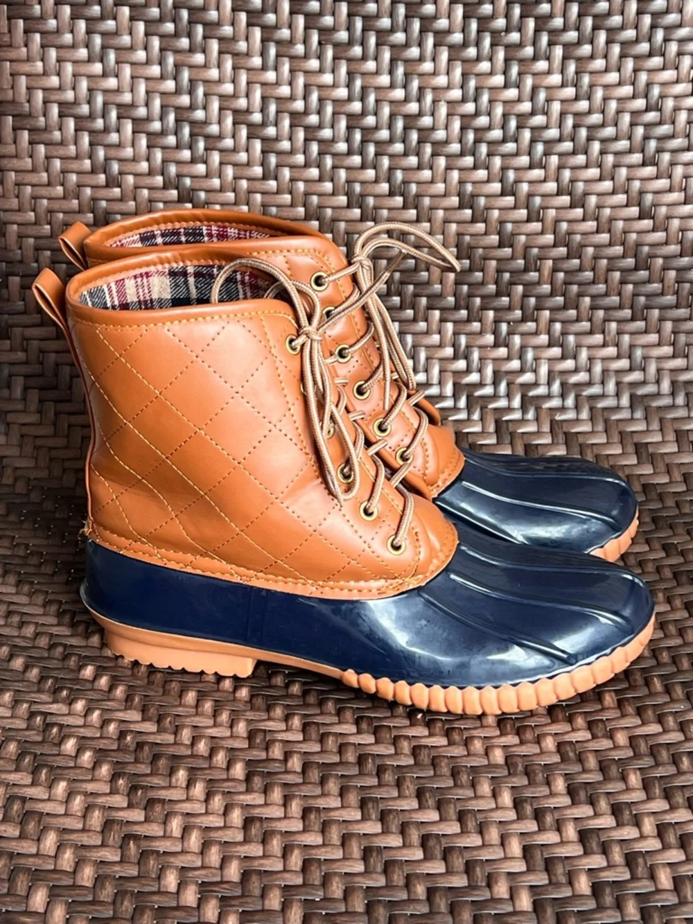 Quilted Winter Rubber Duck Boots Navy Tan Waterproof Flannel Lined Insulated 10